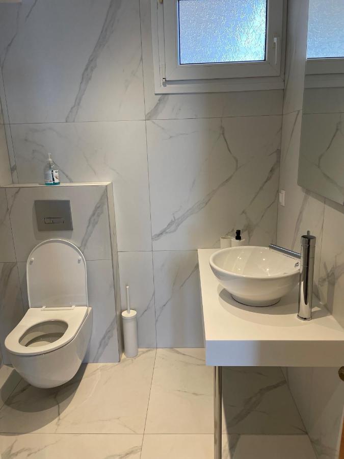 Elvetia Villa Potos Exteriör bild